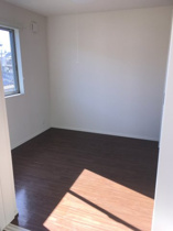 使い勝手のいい寝室です