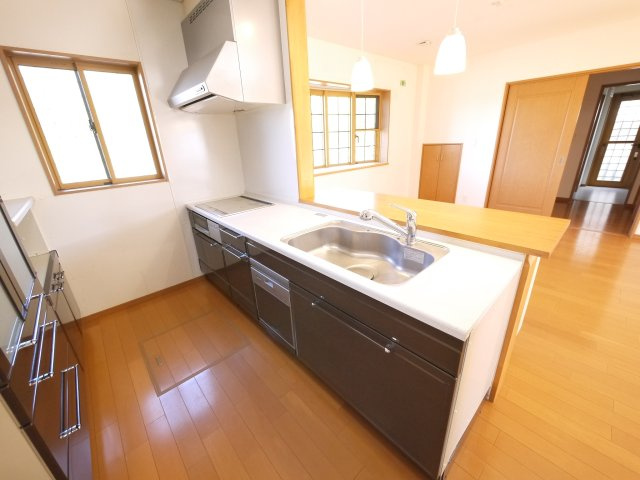 長生郡白子町古所　中古戸建のキッチン|平成23年7月築 オール電化カーポート2台 白子海岸まで車約8分 閑静な立地 ハウスクリーニング済み