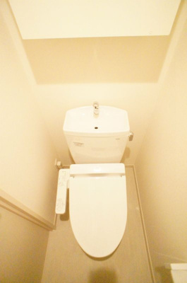 【トイレ】 | リブリcolline成瀬(リブリコリーヌナルセ)