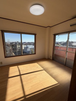 個人の部屋や寝室として使える洋室です