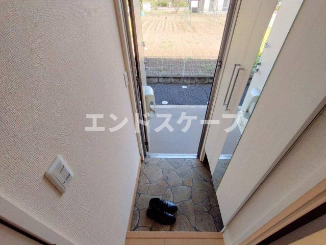 アリコ･ヴェールの玄関|高崎、前橋のお部屋探しはエンドスケープまで！お客様の理想お聞かせ下さい♪