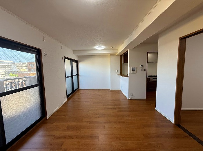 アルモード京都西院の居間・リビング