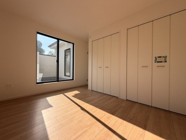 糟屋郡志免町5期　1号棟の洋室