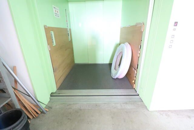 山本倉庫事務所