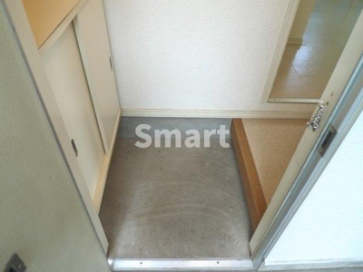 【玄関】 | レジデンスジュンⅠ