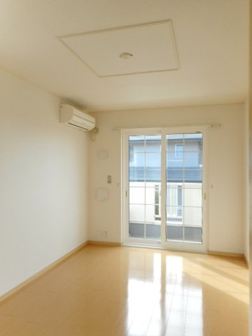 クレメントヒルＢ棟の居間・リビング