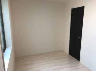 【洋室】 | グレース | 洋室