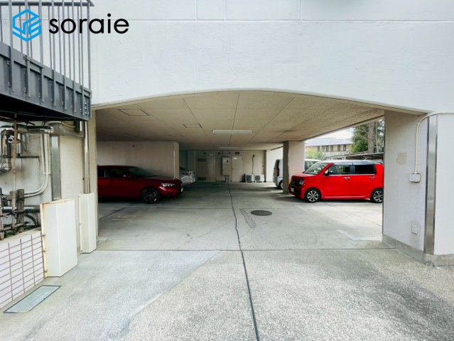 西武豊岡ハイツの駐車場|3/23撮影