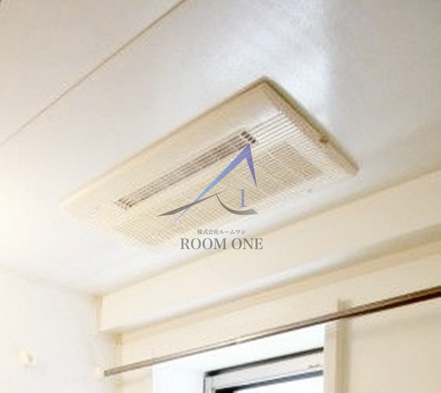 イデアル五反田の設備|浴室乾燥機です。