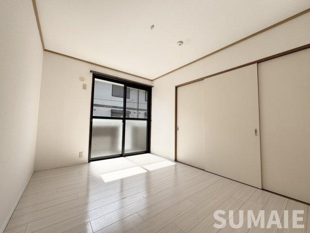 ヒルズ三橋の洋室|居室☆彡