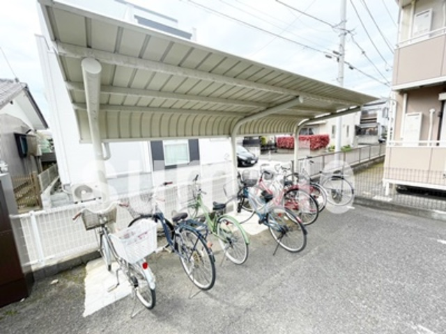 ヒルズ三橋のその他共用部分|駐輪場です。