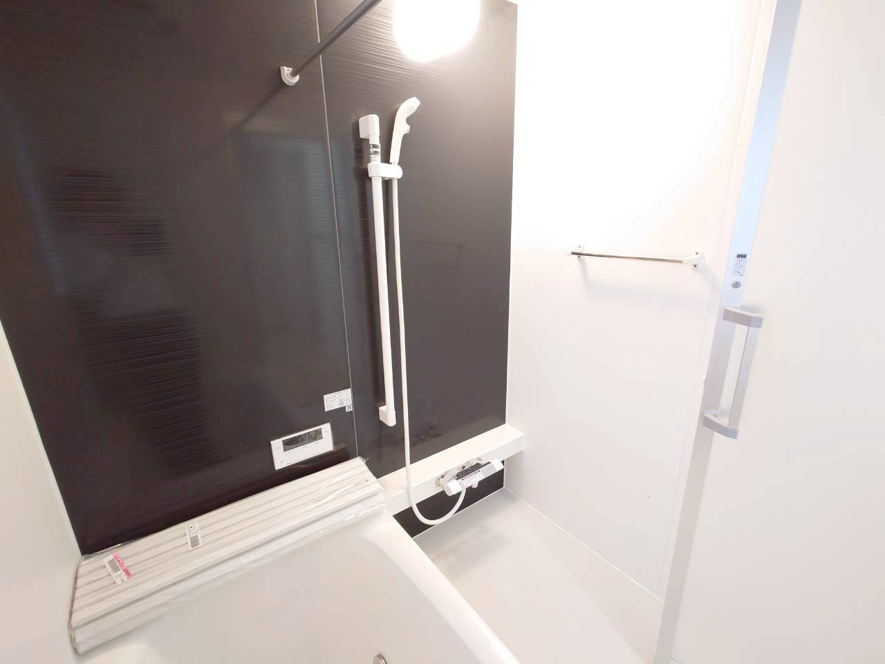 ♥♥南城市佐敷冨祖崎第７－１号棟の浴室|ゆったり過ごせるお風呂です