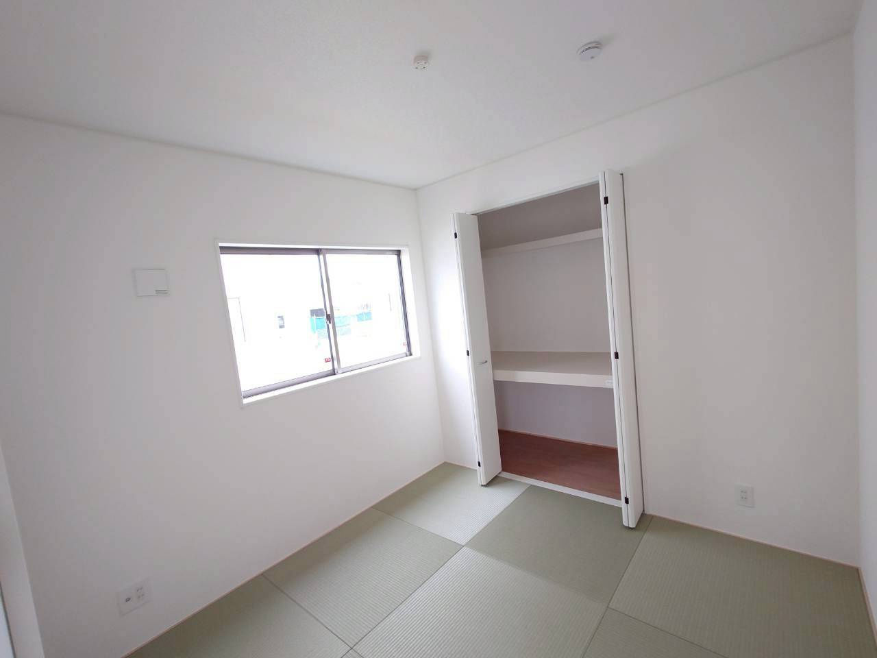 ♥♥南城市佐敷冨祖崎第７－１号棟の和室|和室がひろがる居住スペース