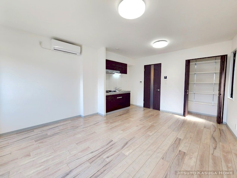 【居間・リビング】