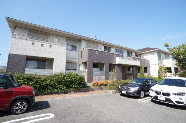 ヴィラーチェＫＡＭＥＩ