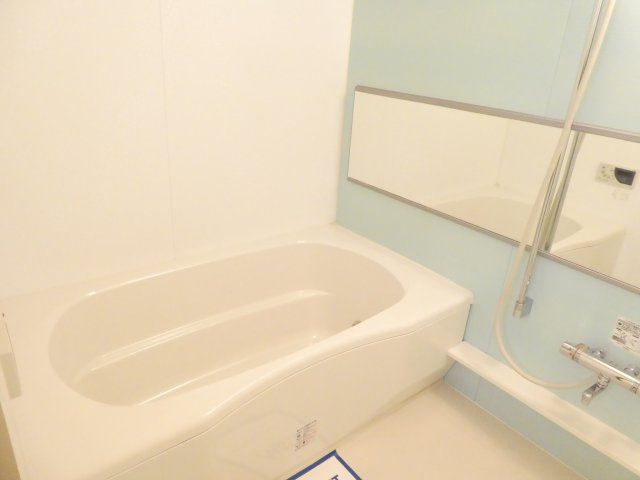 ヴィラーチェＫＡＭＥＩの浴室