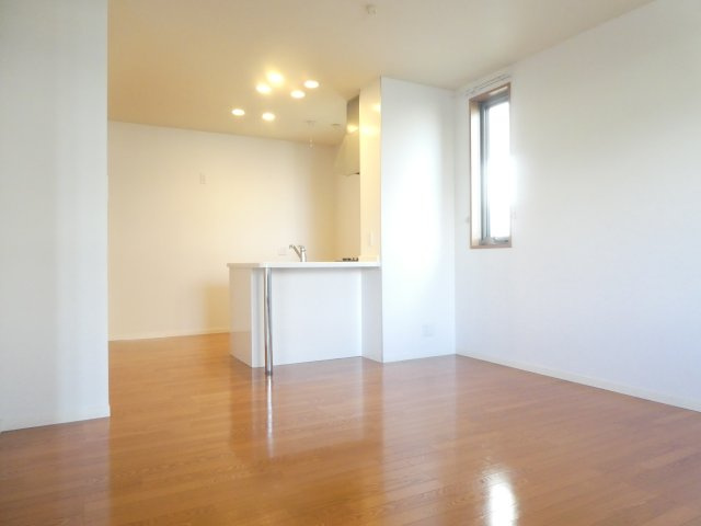 ヴィラーチェＫＡＭＥＩの居間・リビング