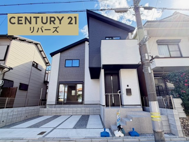 名古屋市南区上浜町3期の外観|☆限定１棟☆　　新価格！！いつでも見学出来ます♪（お問合せ当日、平日、水曜、夜間でもＯＫ）　駐車並列２台ＯＫ♪　4ＬＤＫ変更可！　吹抜の開放的なリビング２０．６帖♪　ＷＩＣやパントリーなど収納豊富！