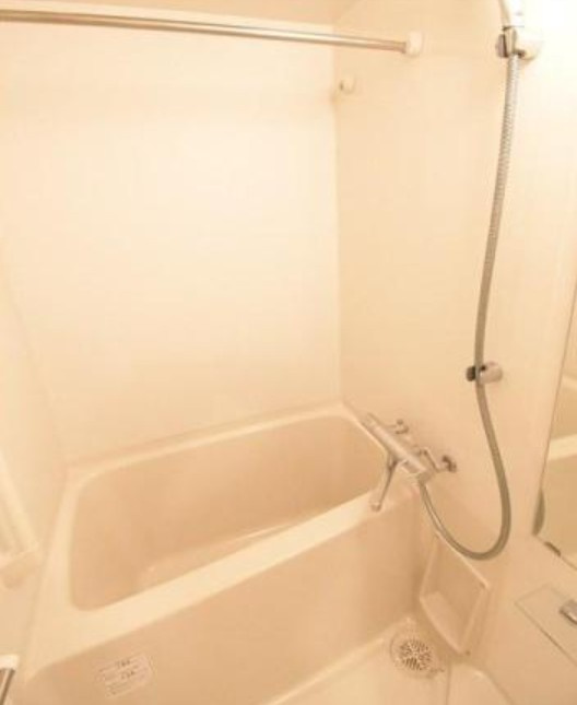 ルクレ西池袋の浴室