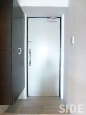 【玄関】 | アヴァンタージュ