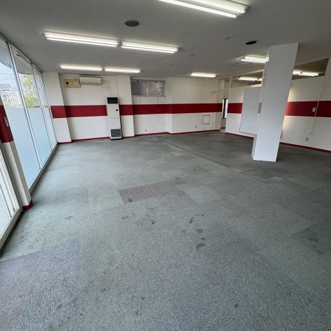 室蘭中島町ハウスの内装