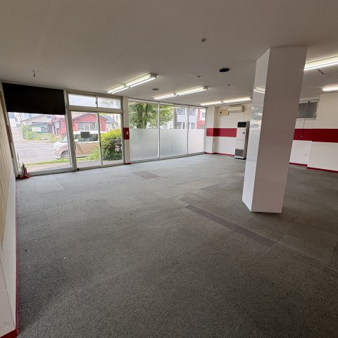 室蘭中島町ハウスの内装