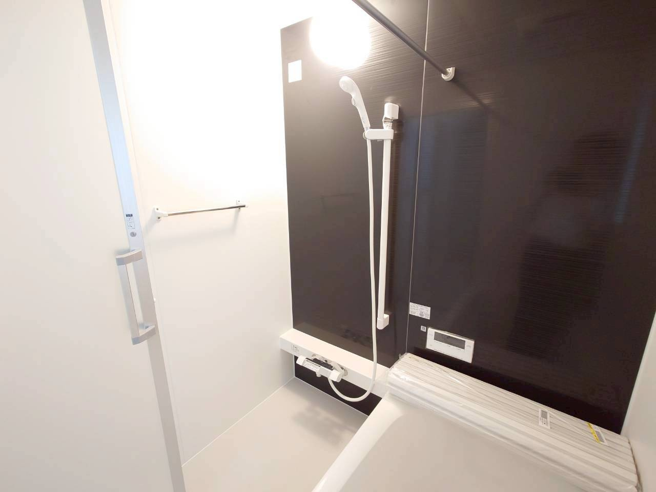 ♥♥南城市佐敷冨祖崎第７－3号棟の浴室|きれいなお風呂です