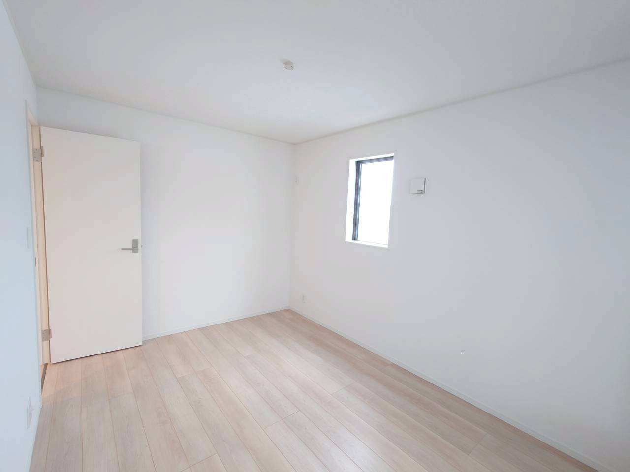 ♥♥南城市佐敷冨祖崎第７－3号棟の洋室|洋室です