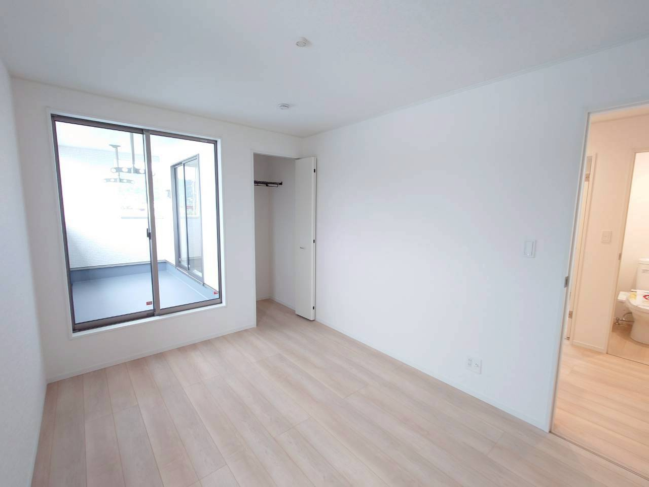 ♥♥南城市佐敷冨祖崎第７－3号棟の洋室|スタンダードな洋室です