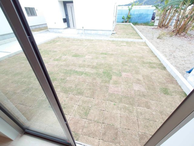 ♥♥南城市佐敷冨祖崎第７－4号棟の庭|お庭でゆったりと過ごせます