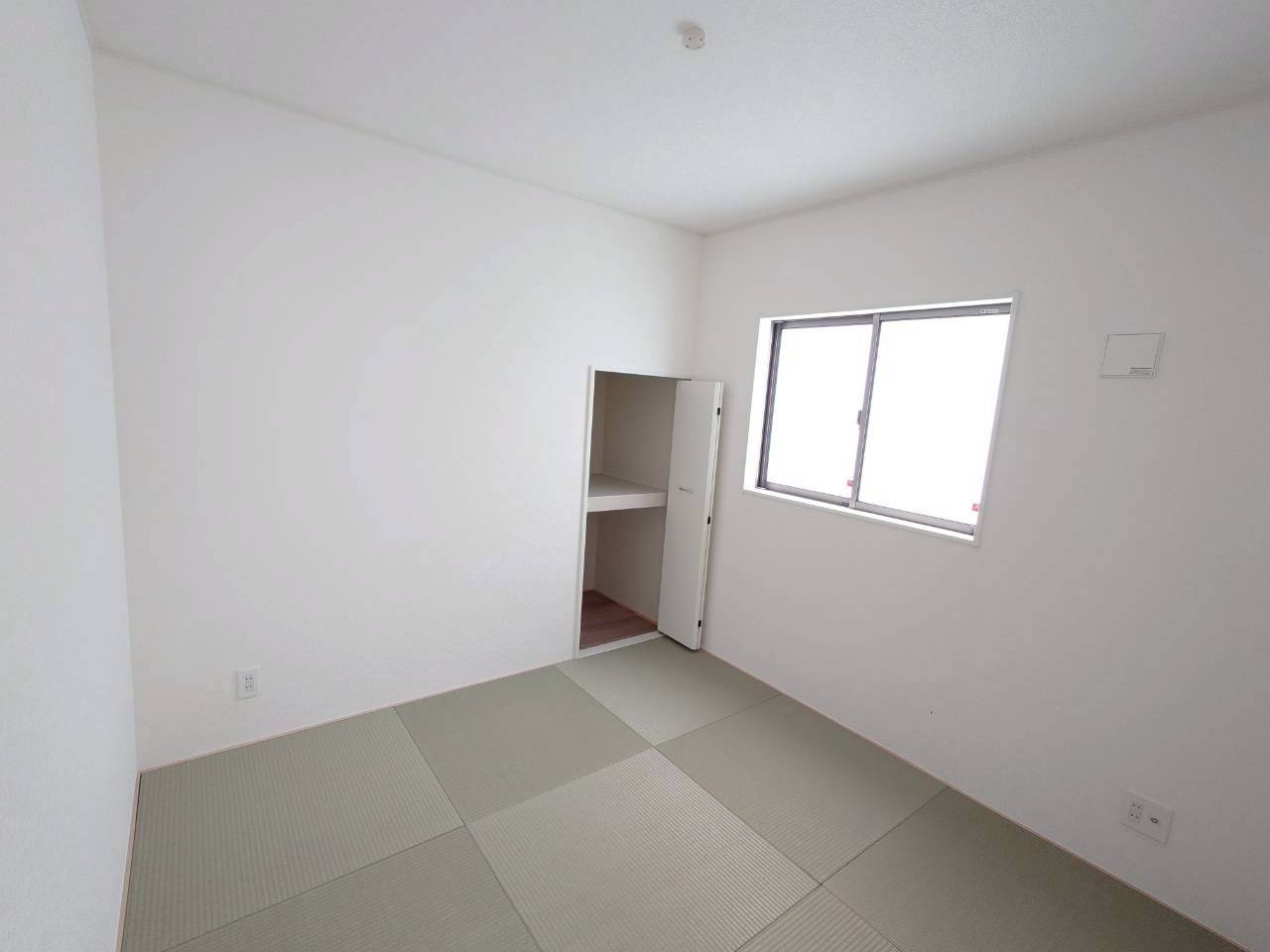 ♥♥南城市佐敷冨祖崎第７－4号棟の和室|フローリングだけでなく、和室もあります