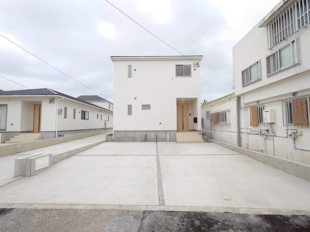 ♥♥南城市佐敷冨祖崎第７－4号棟