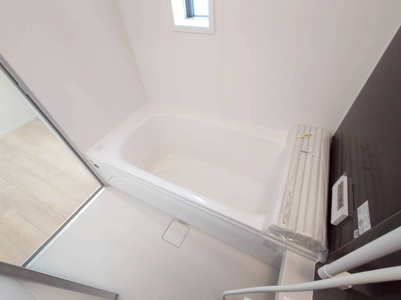 ♥♥南城市佐敷冨祖崎第７－4号棟の浴室|コンパクトで使いやすいお風呂です