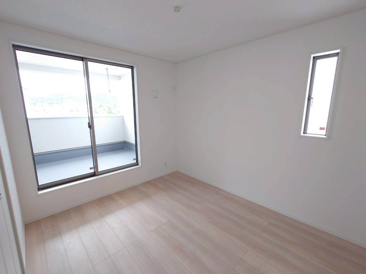 ♥♥南城市佐敷冨祖崎第７－4号棟の洋室|スタンダードな洋室です