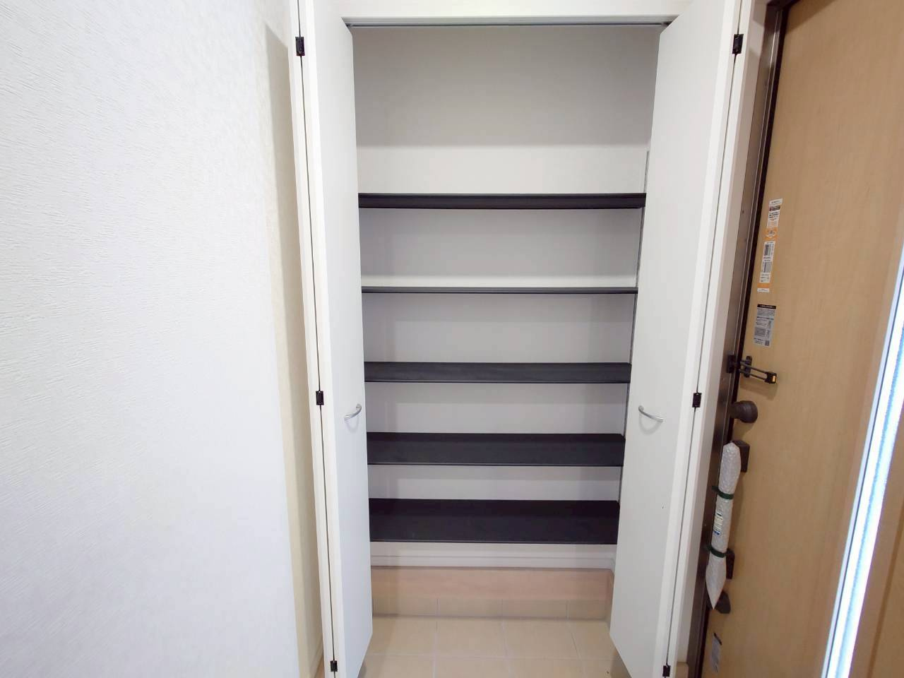 ♥♥南城市佐敷冨祖崎第７－4号棟の内装|おしゃれな内装です