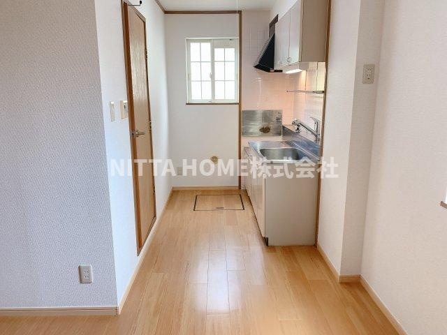 サニーヒル大歳　Ｂのその他|キッチンには床下収納が付いています＊