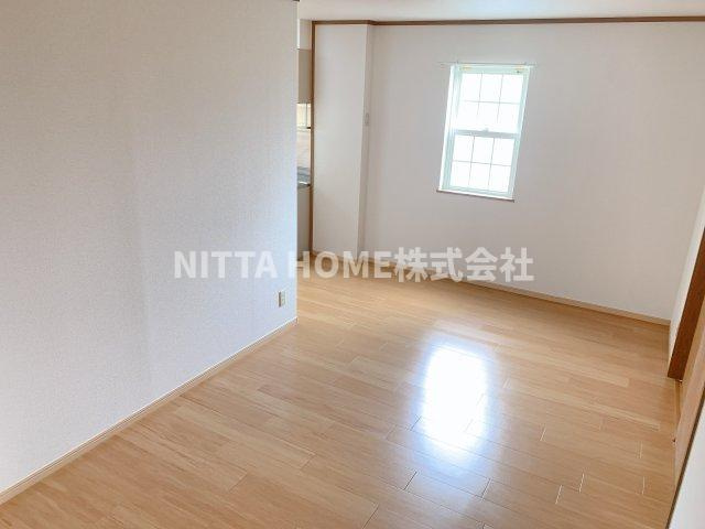 サニーヒル大歳　Ｂの居間・リビング|リビングは広々11.5帖です(*^^*)