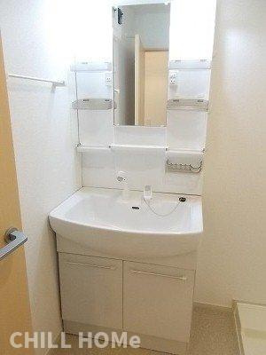 サンセレーノ・光の洗面所|当社、チルホームのHPもご覧ください(^^)/物件情報多数♪