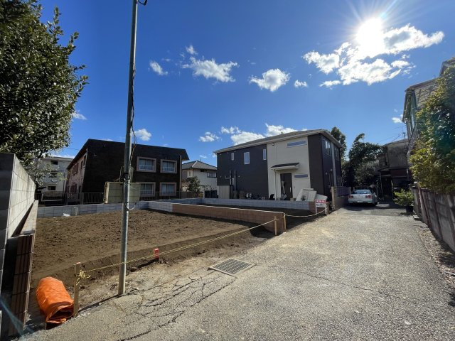 杉並区下井草5丁目　制震ダンパー採用　駅近×省エネ住宅　全2棟の外観