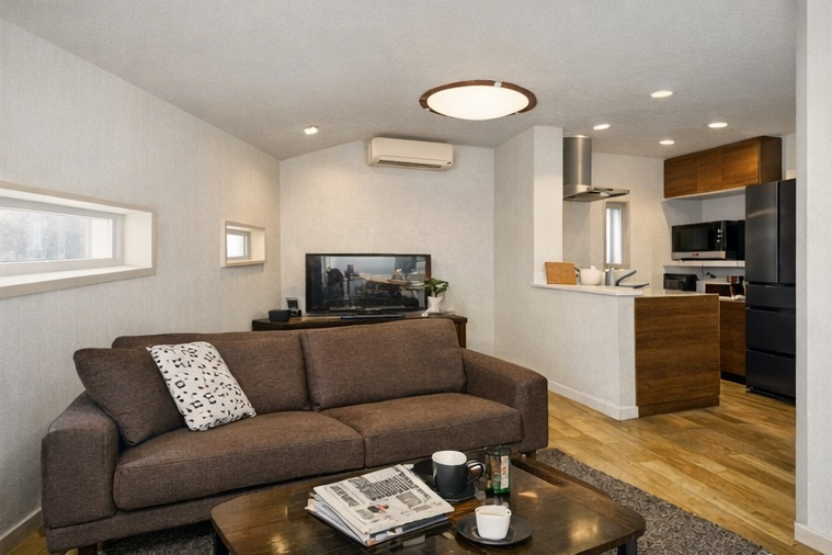 杉並区下井草5丁目　制震ダンパー採用　駅近×省エネ住宅　全2棟の居間・リビング|1号棟　イメージです