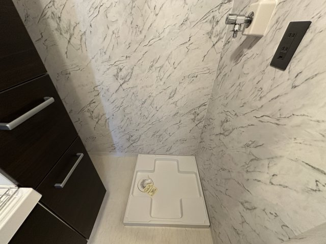 上高丸コーポラスのランドリースペース