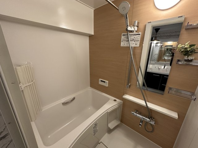 上高丸コーポラスの浴室