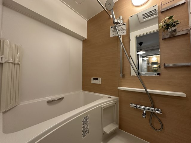 上高丸コーポラスの浴室