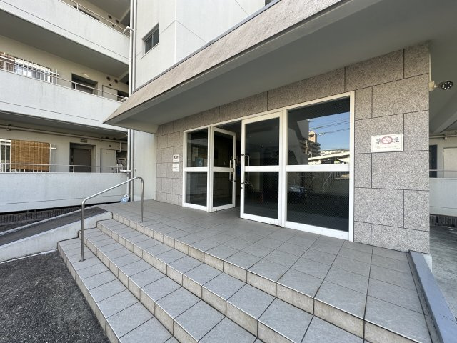 上高丸コーポラス