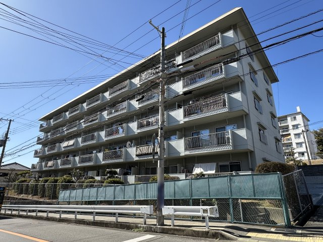 上高丸コーポラスの外観