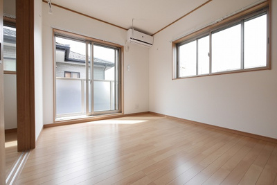 【居間・リビング】 | neuhaus | 使いやすいリビングです