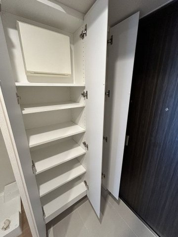 クロスレジデンス蒲田Ⅱの玄関