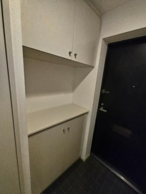 【玄関】 | ハイツ面影橋 | 明るい玄関です