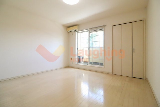 リブレア南久留米駅前の洋室