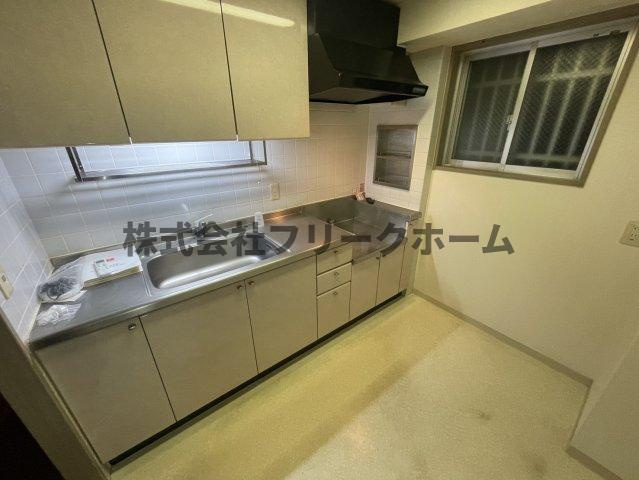 小金井市東町４丁目の賃貸マンションのキッチン
